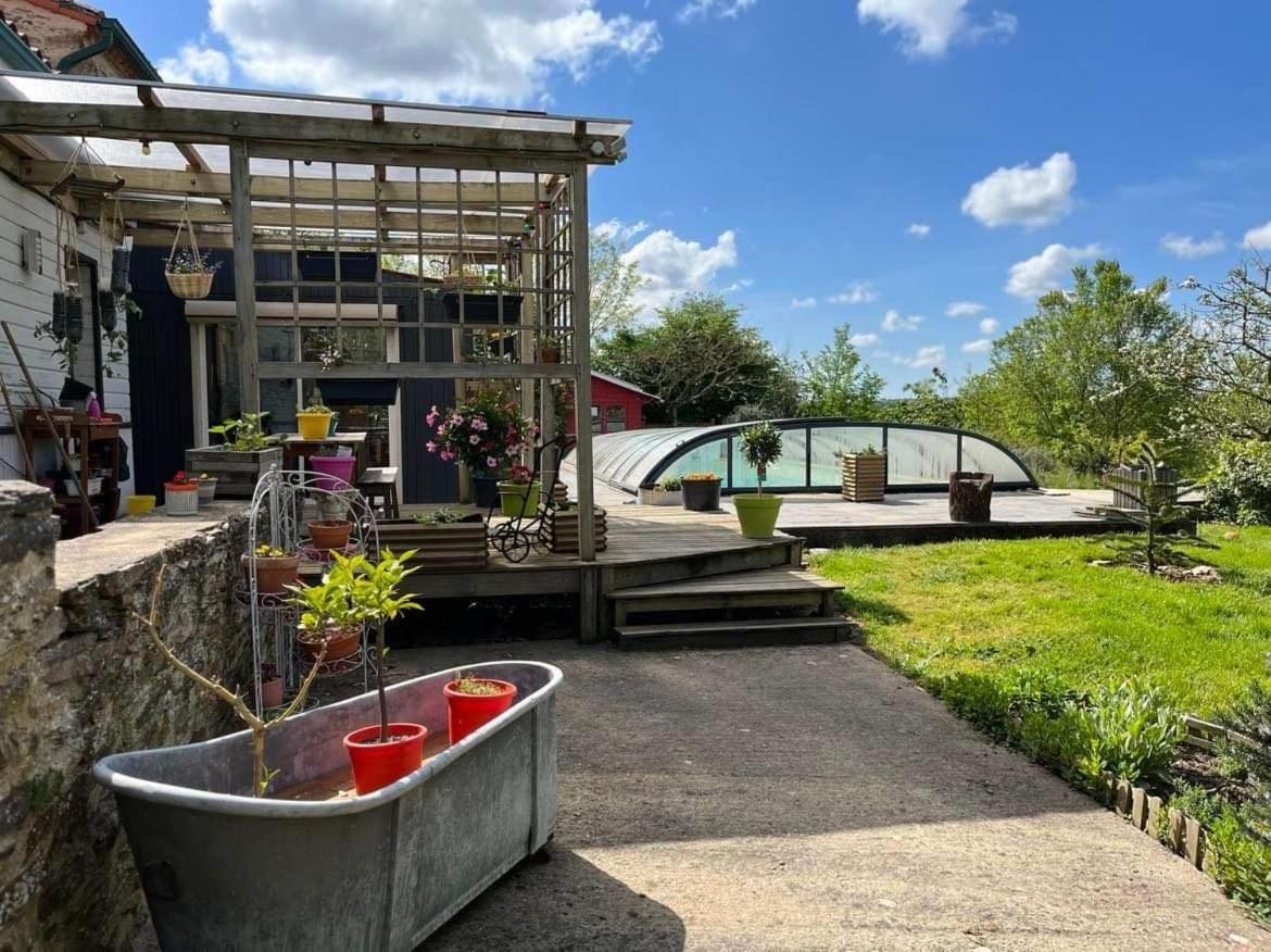 Aux Yourtes De La Fabrique Saint-Florent-des-Bois エクステリア 写真